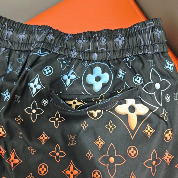 ブランドハーフパンツ全体デザイン